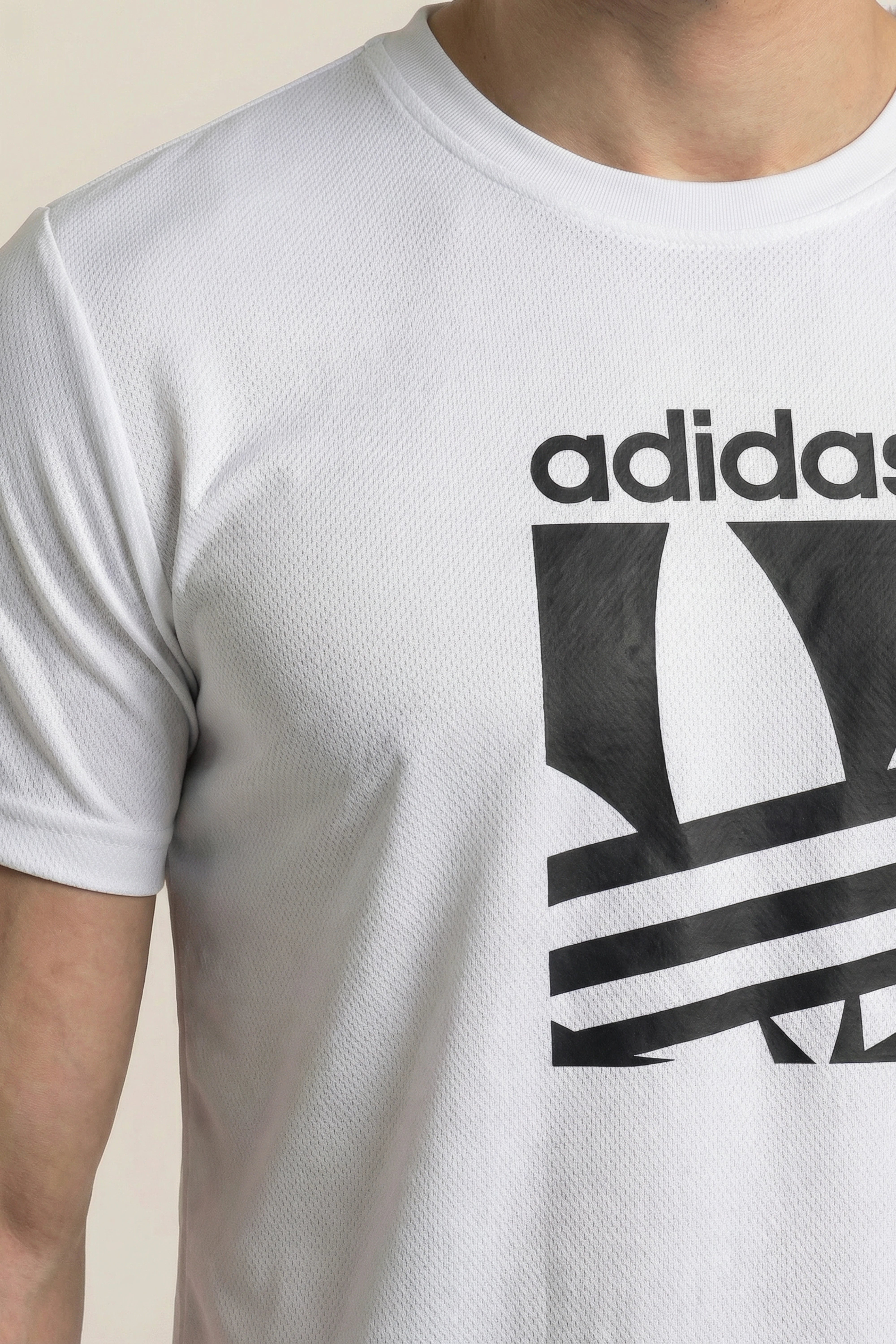 تيشيرت "Adidas Trefoil"